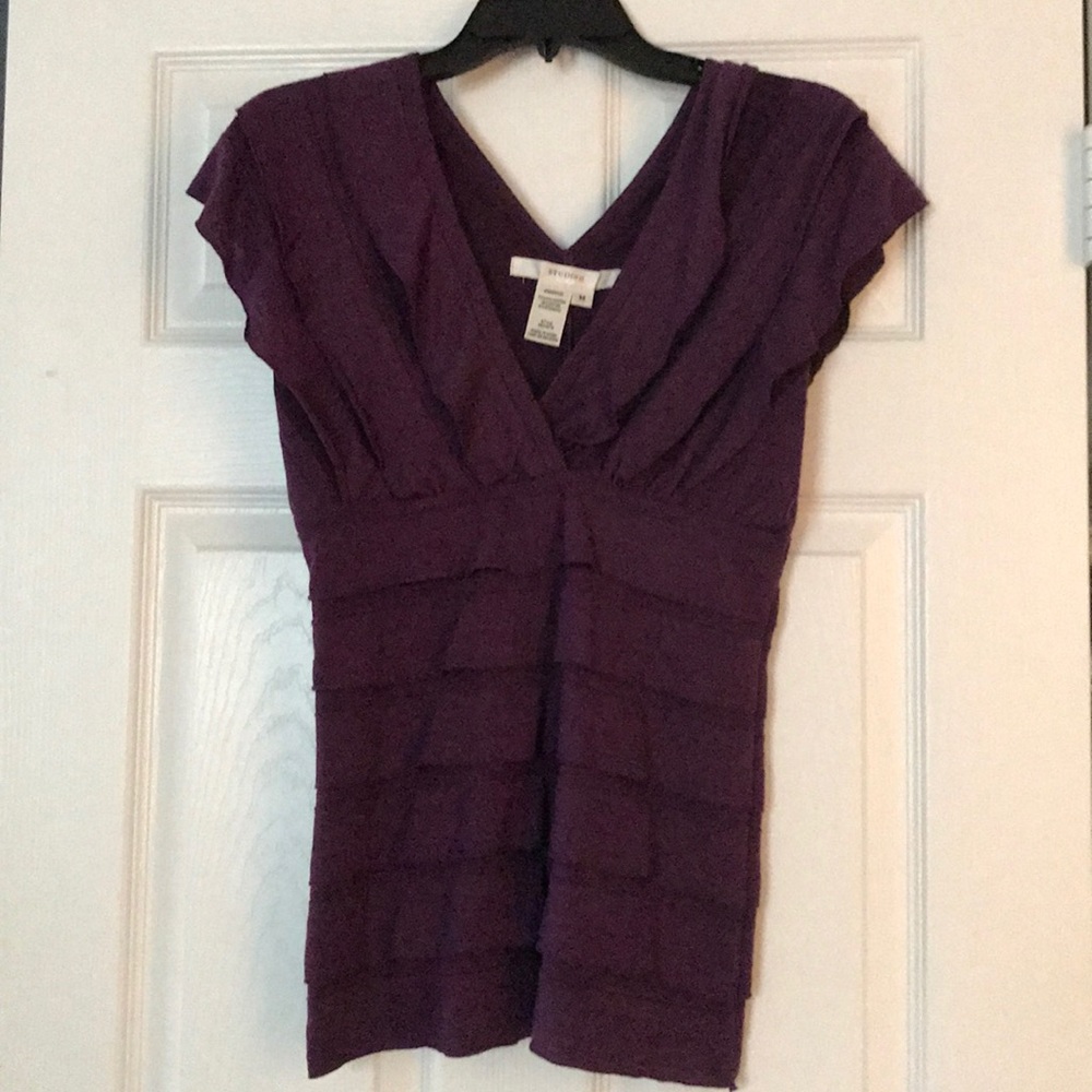 Eggplant v-neck sleeveless top